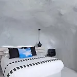 Alta Vista Fira (Santorini)