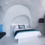 Alta Vista Fira (Santorini)