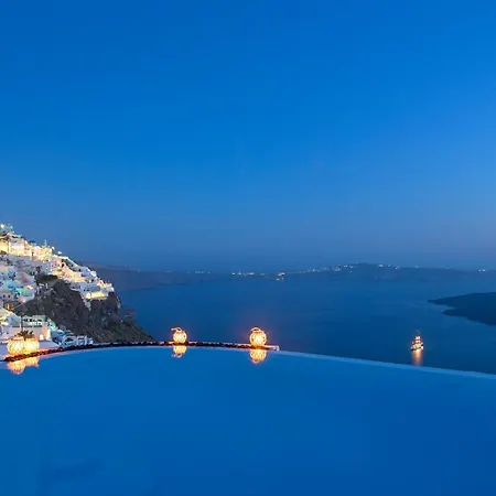 Alta Vista Fira (Santorini)