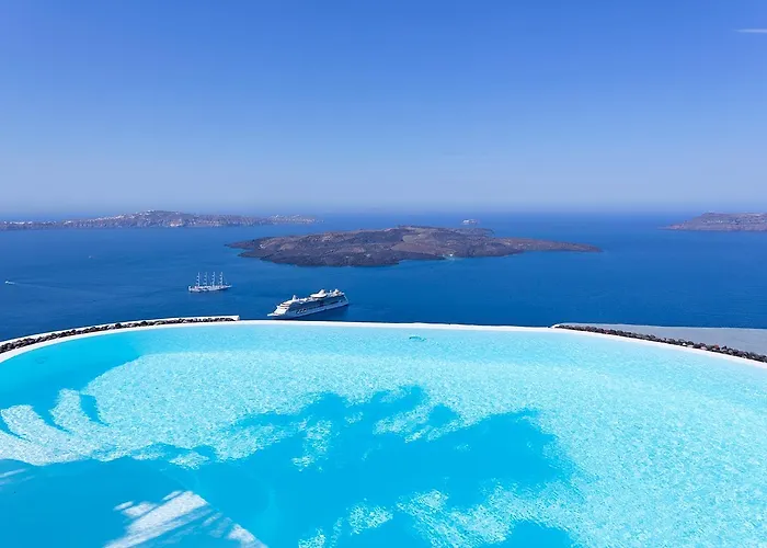 Alta Vista Fira (Santorini)